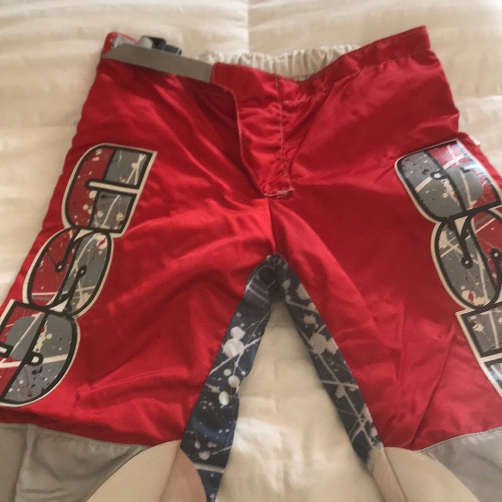 Motorcycle pants